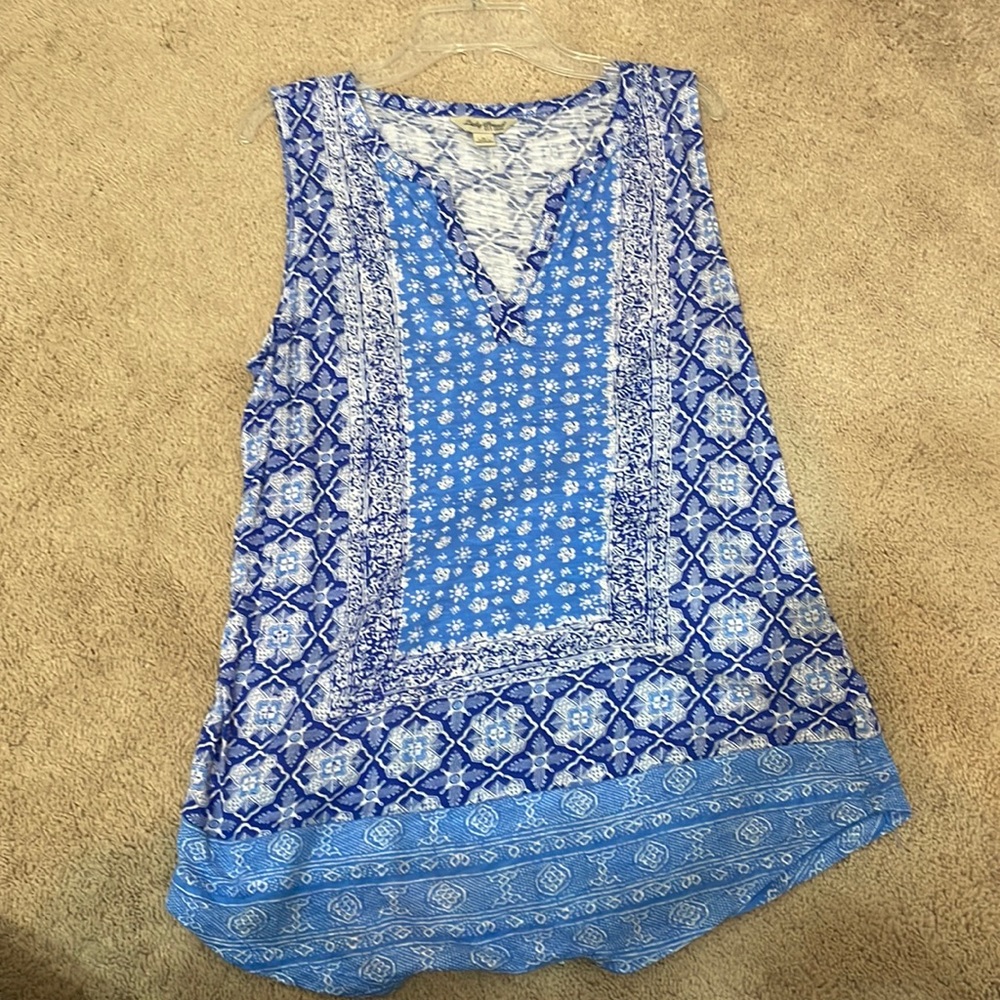 Lucky brand top
